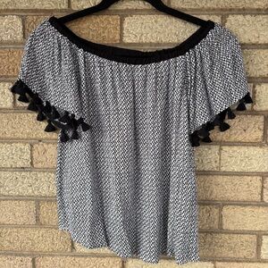 Honey Belle Black & White Off-Shoulder Tassel Trim Tunic